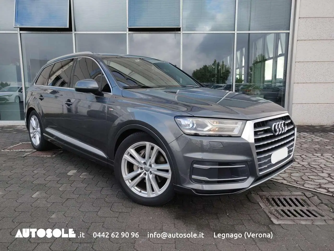 Photo 1 : Audi Q7 2017 Diesel