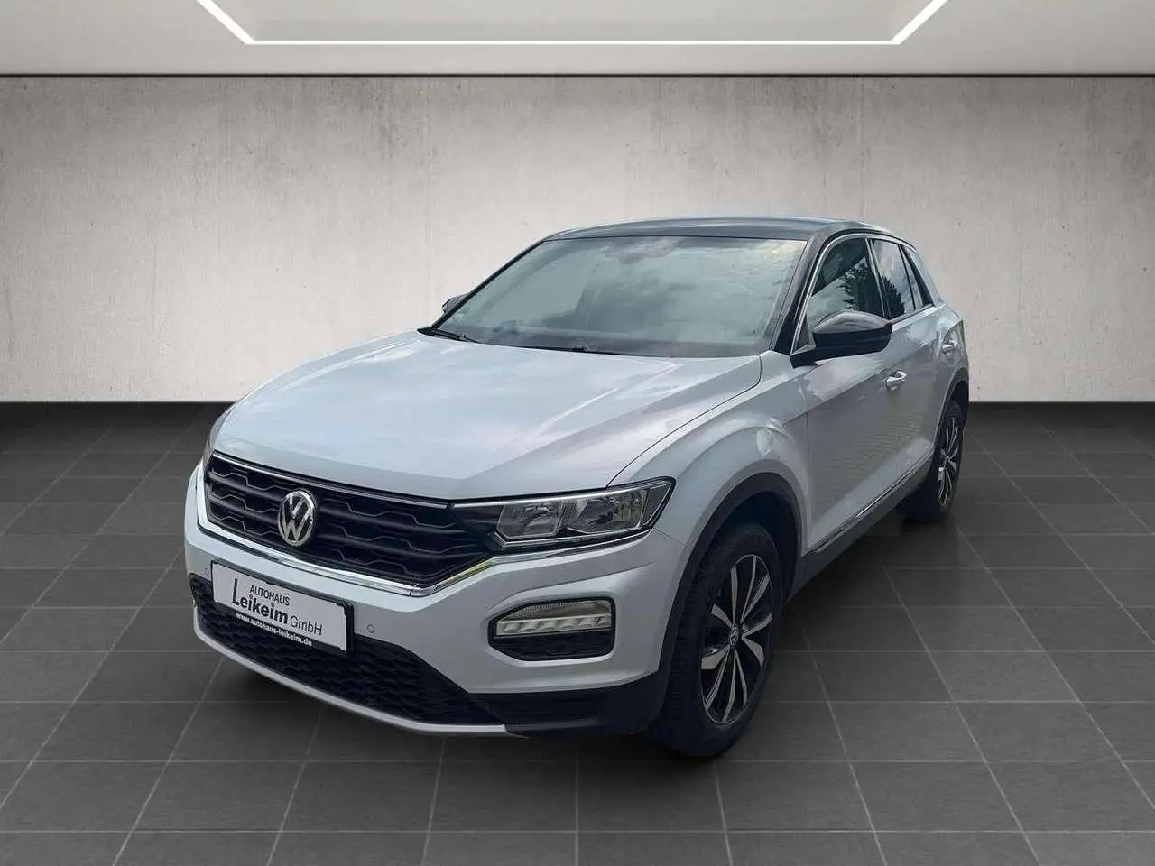 Photo 1 : Volkswagen T-roc 2018 Petrol