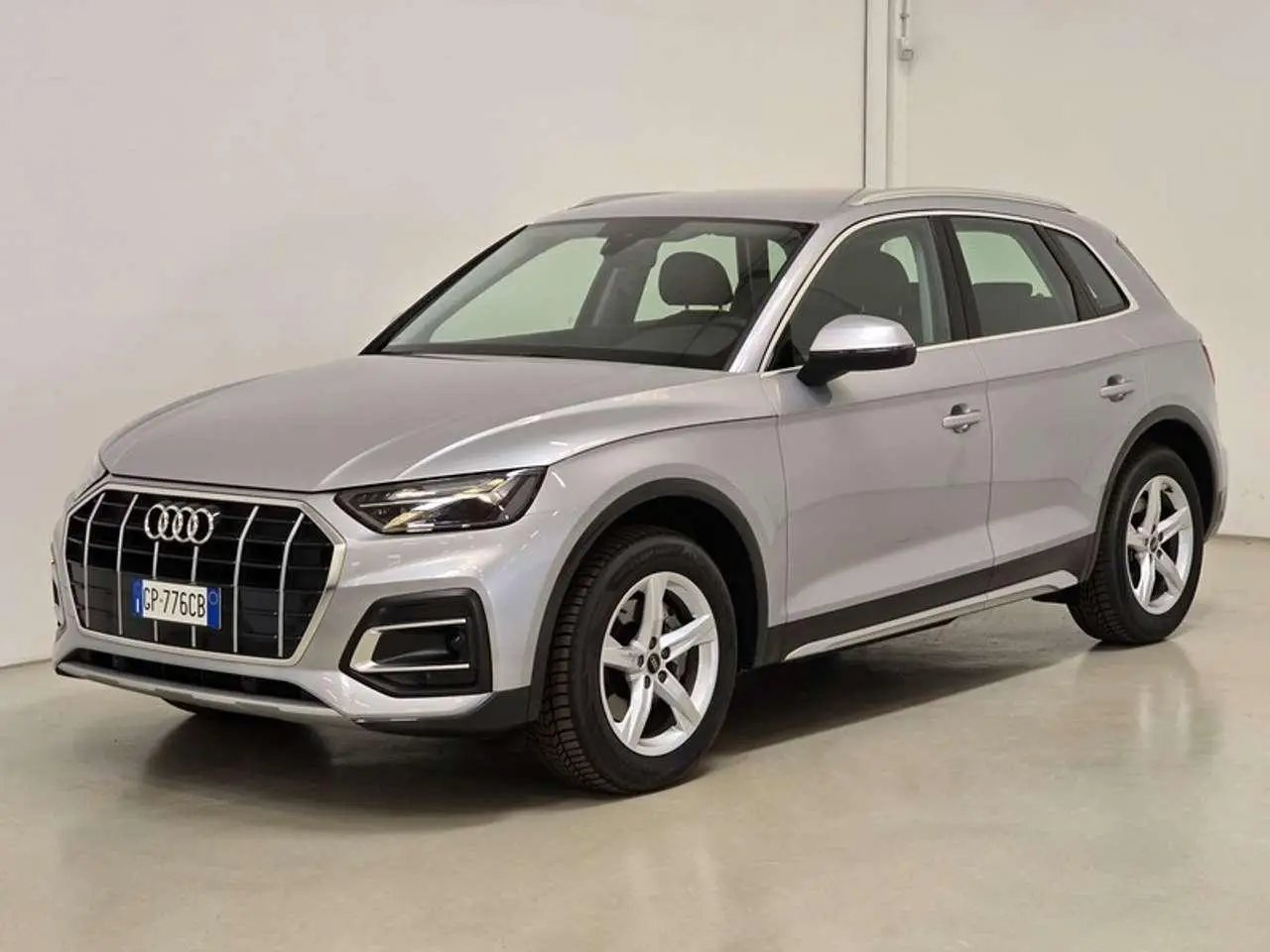 Photo 1 : Audi Q5 2023 Diesel