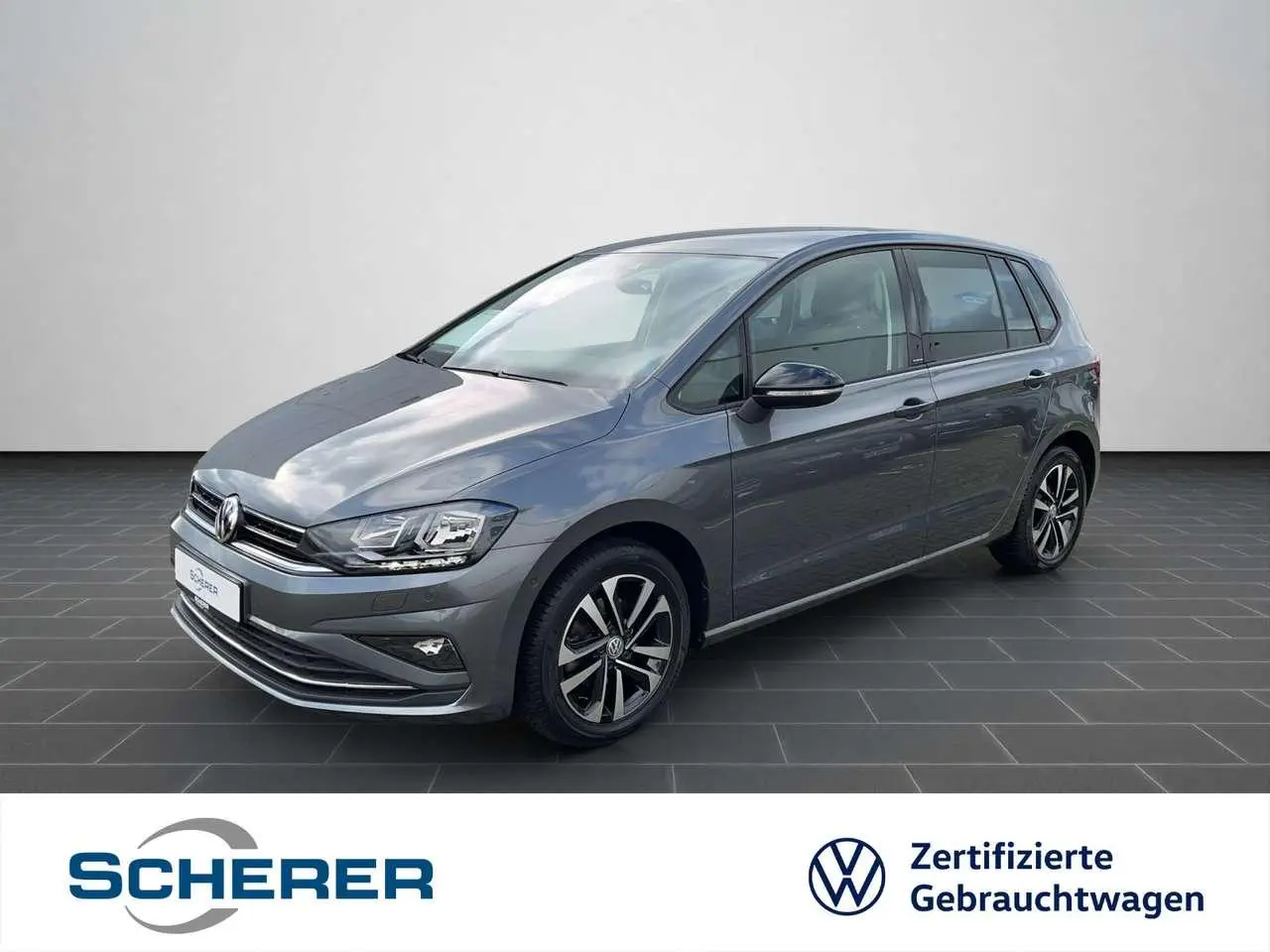 Photo 1 : Volkswagen Golf 2019 Petrol