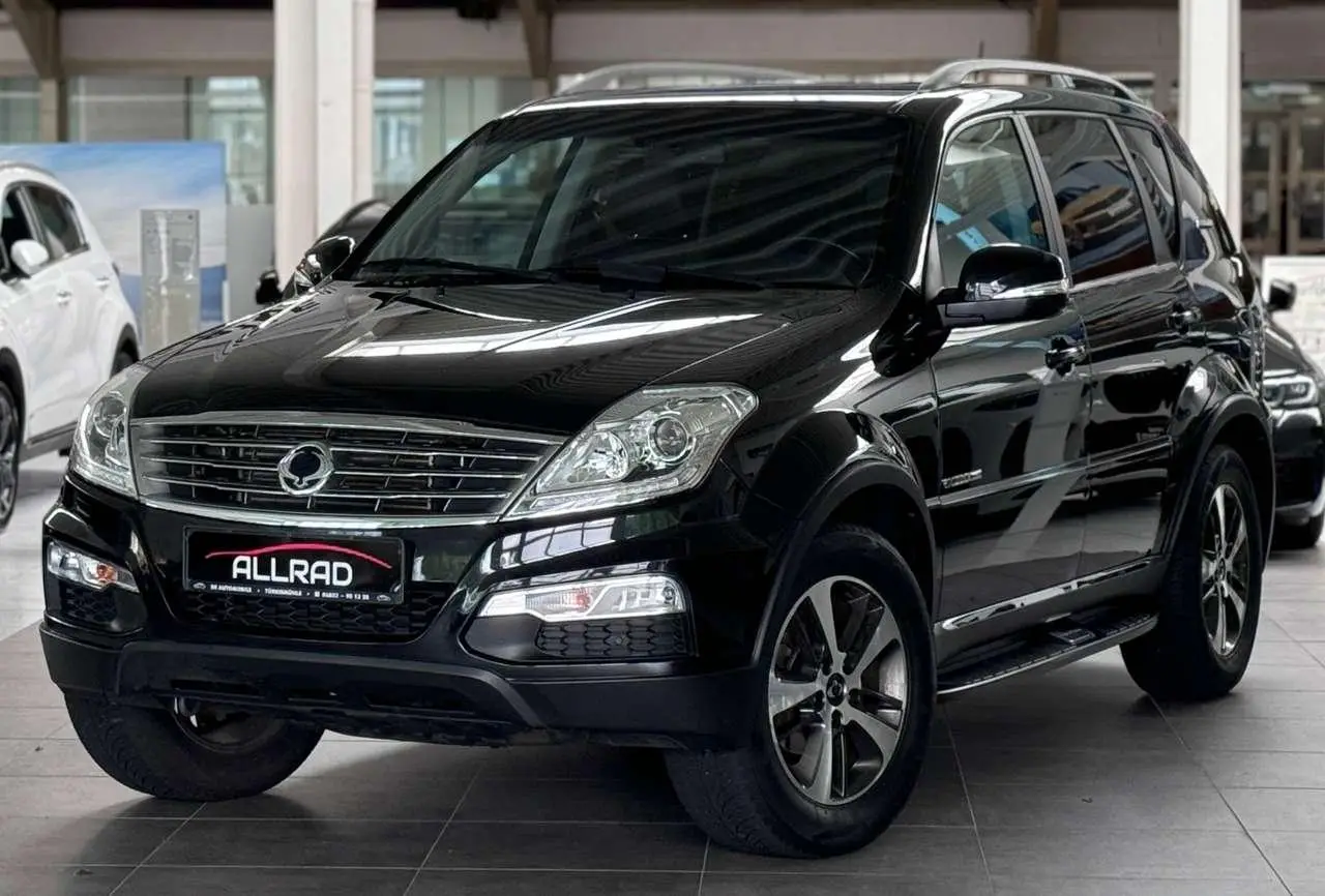 Photo 1 : Ssangyong Rexton 2017 Diesel