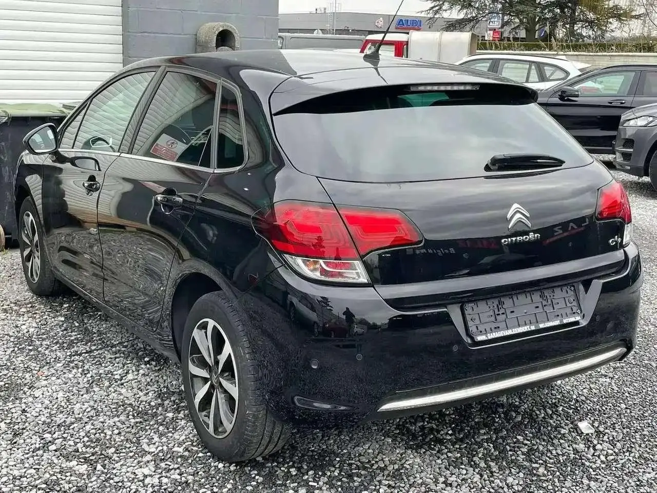 Photo 1 : Citroen C4 2018 Diesel