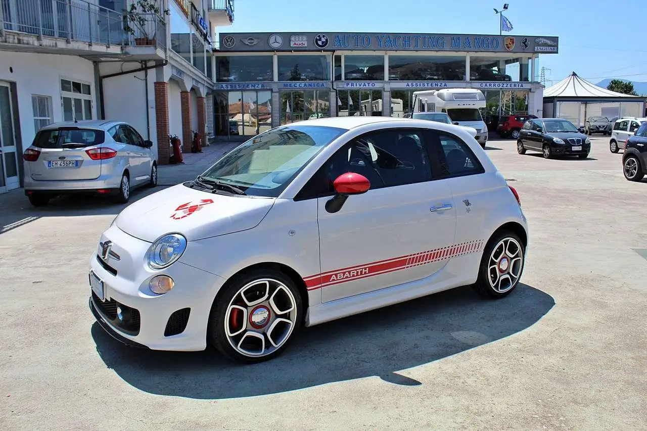 Photo 1 : Abarth 595 2015 Petrol