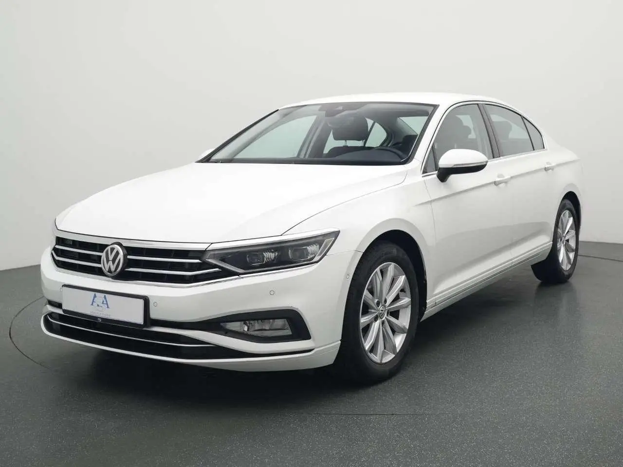 Photo 1 : Volkswagen Passat 2020 Diesel