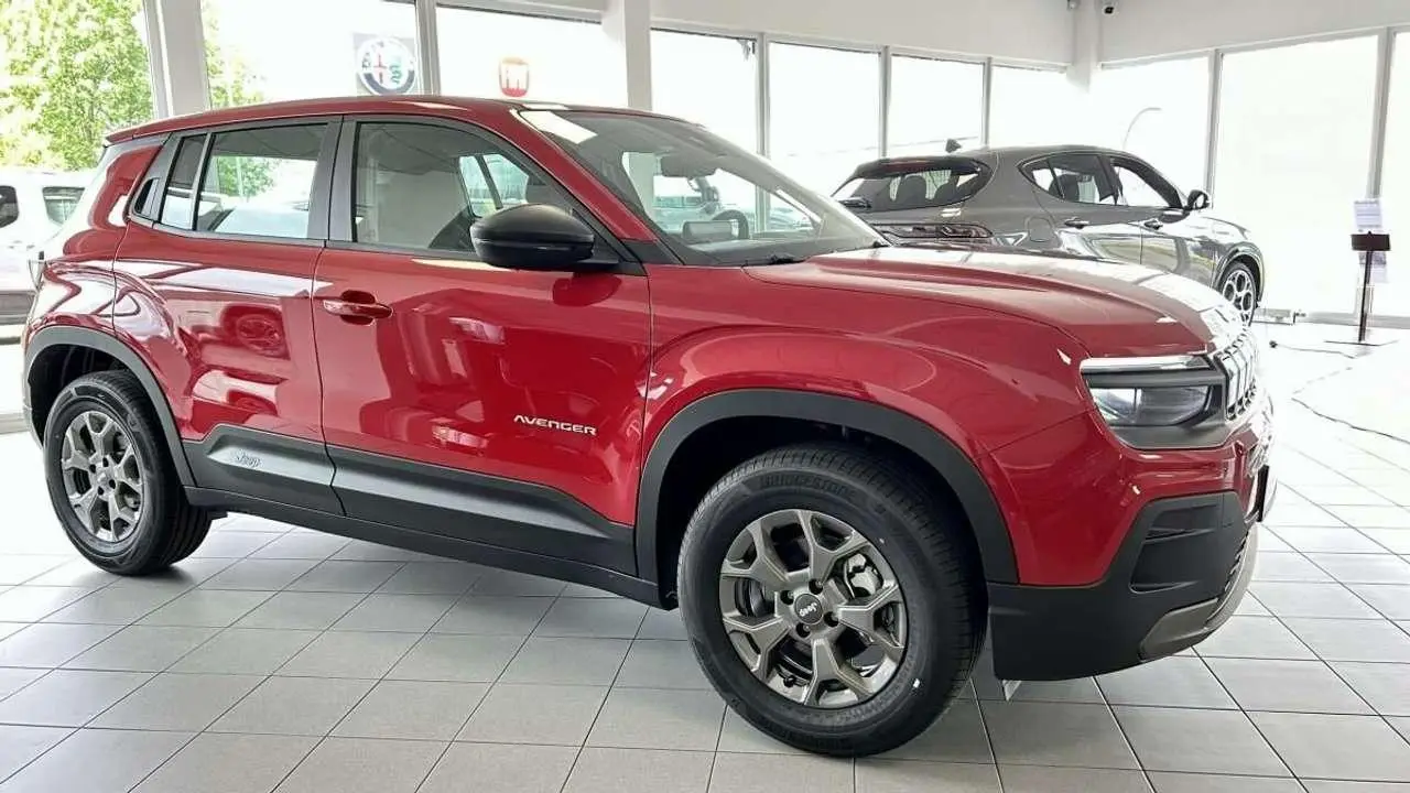 Photo 1 : Jeep Avenger 2024 Essence