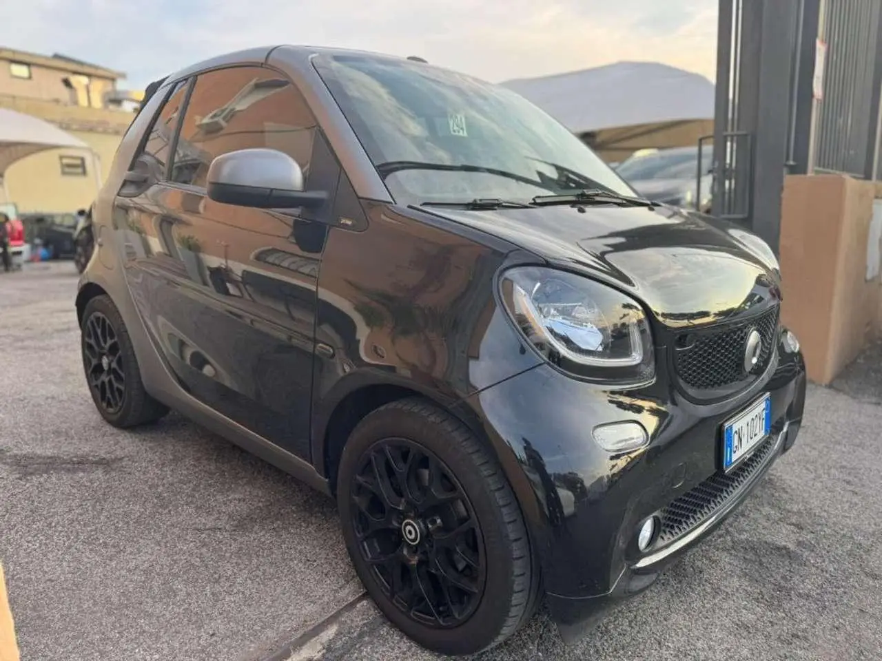 Photo 1 : Smart Fortwo 2018 Petrol