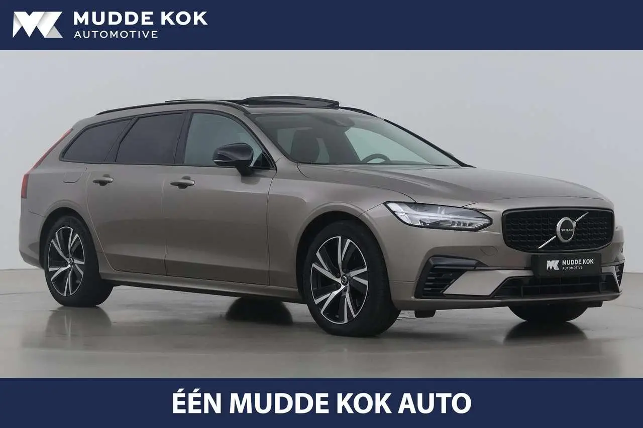 Photo 1 : Volvo V90 2020 Hybride