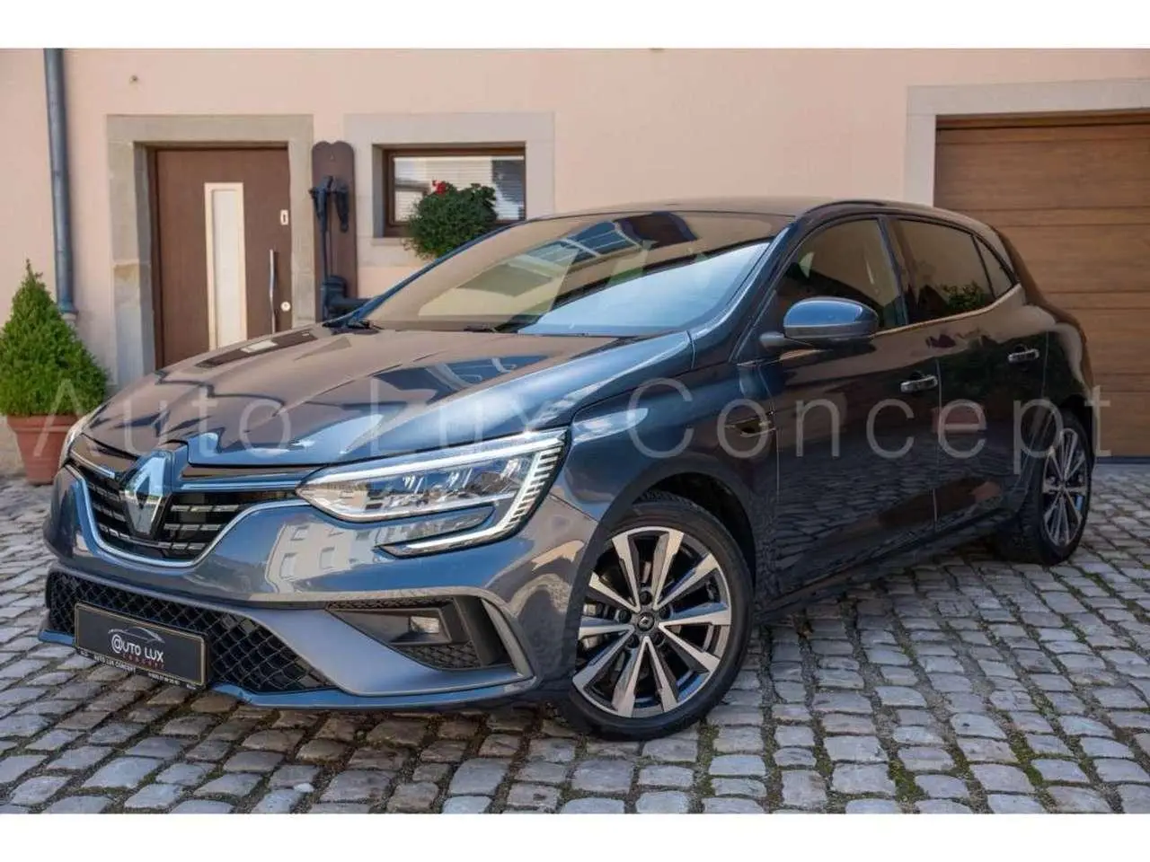 Photo 1 : Renault Megane 2022 Petrol