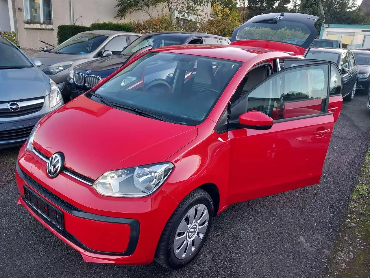 Photo 1 : Volkswagen Up! 2018 Petrol