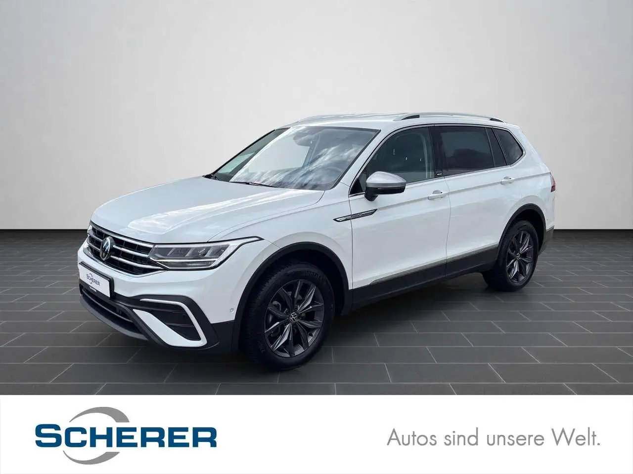 Photo 1 : Volkswagen Tiguan 2024 Essence