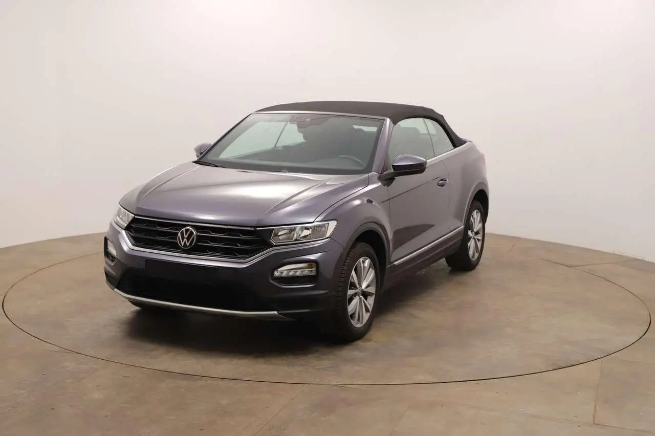 Photo 1 : Volkswagen T-roc 2021 Essence