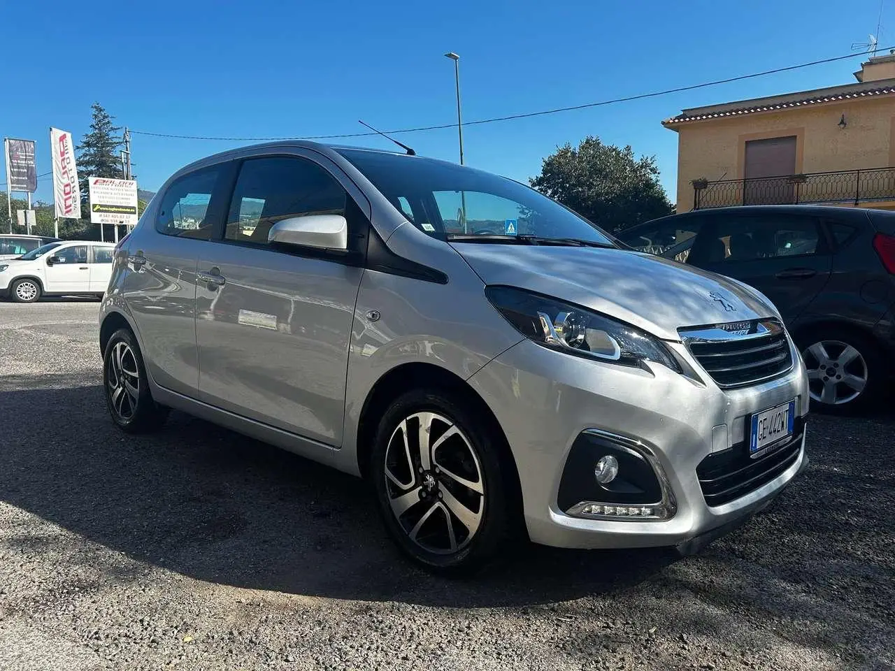 Photo 1 : Peugeot 108 2021 Essence