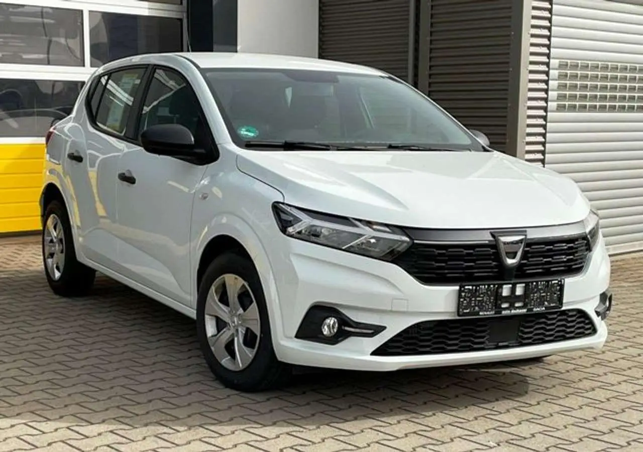 Photo 1 : Dacia Sandero 2021 Petrol