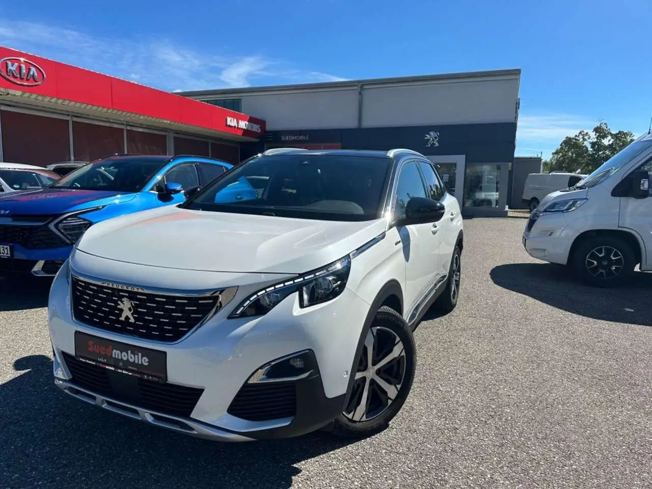 Photo 1 : Peugeot 3008 2020 Essence