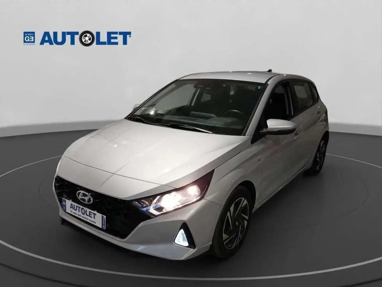 Photo 1 : Hyundai I20 2021 Hybride