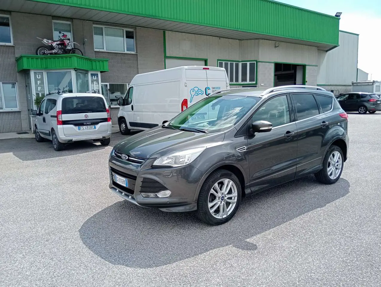 Photo 1 : Ford Kuga 2015 Essence