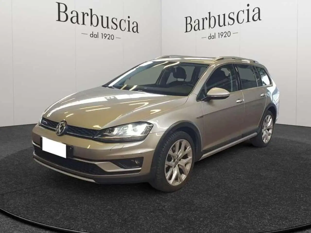 Photo 1 : Volkswagen Golf 2015 Diesel