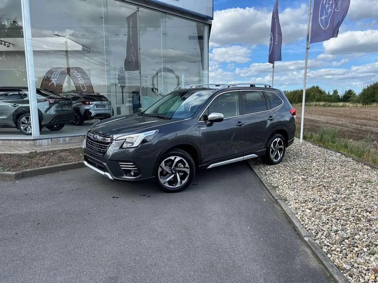 Photo 1 : Subaru Forester 2024 Hybrid