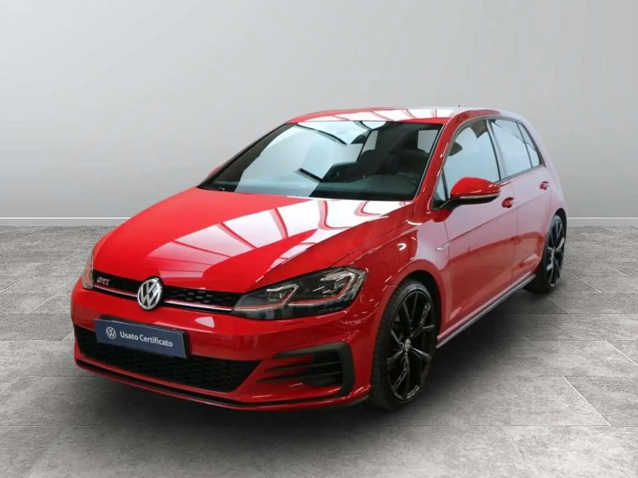 Photo 1 : Volkswagen Golf 2020 Petrol