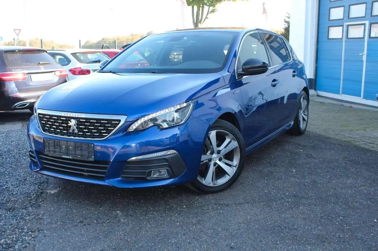 Photo 1 : Peugeot 308 2019 Petrol