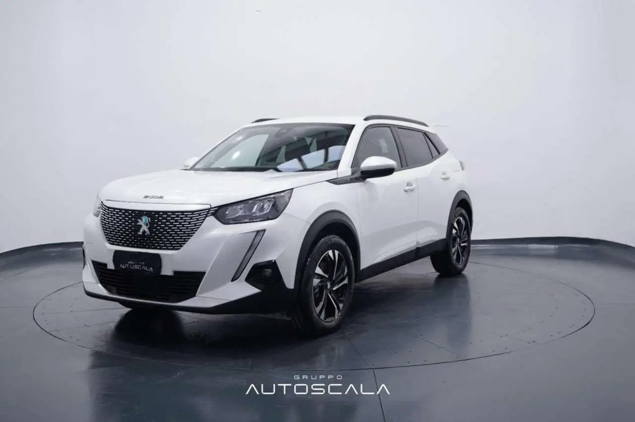 Photo 1 : Peugeot 2008 2022 Électrique