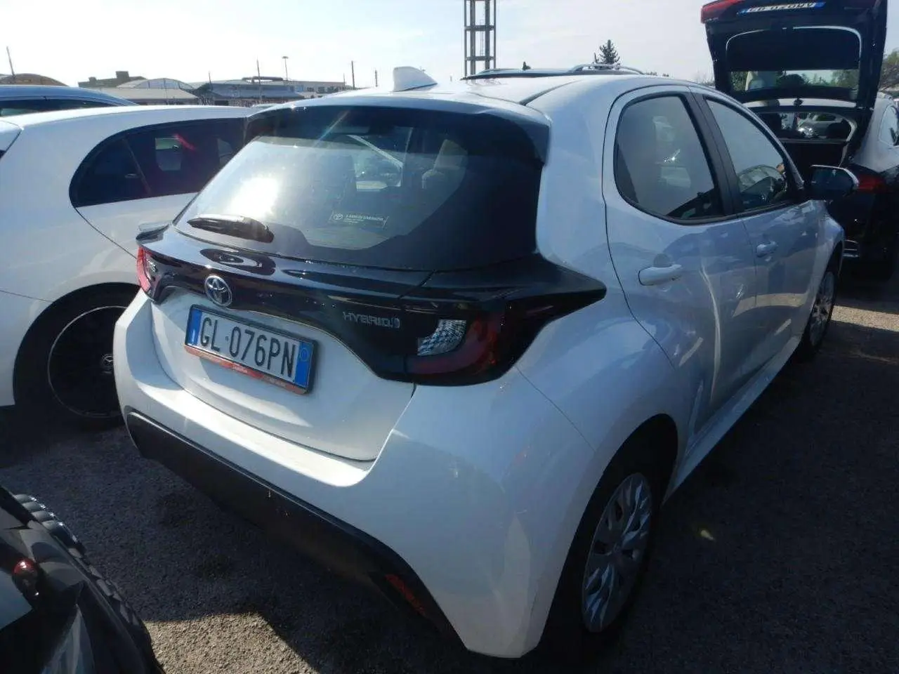 Photo 1 : Toyota Yaris 2022 Hybrid