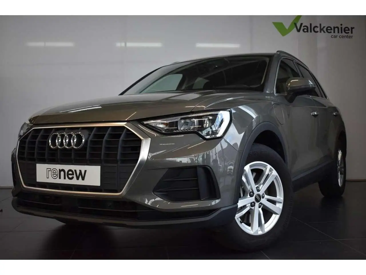 Photo 1 : Audi Q3 2021 Hybrid