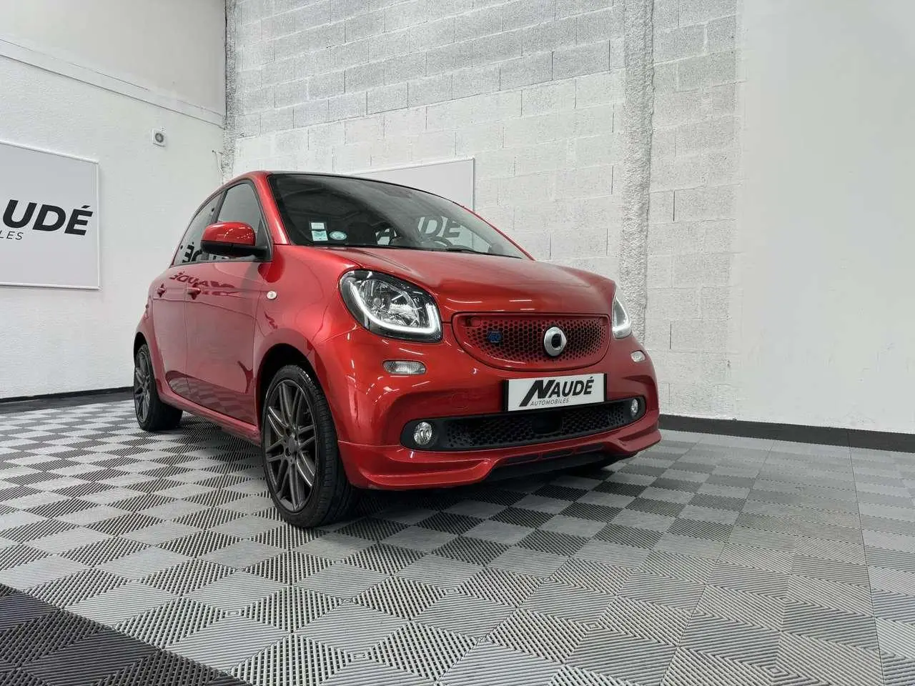 Photo 1 : Smart Forfour 2019 Électrique