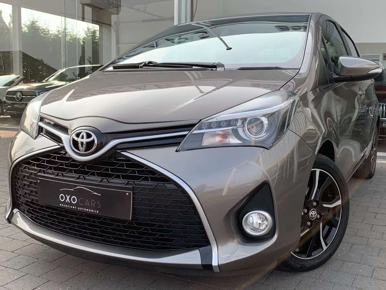 Photo 1 : Toyota Yaris 2016 Petrol