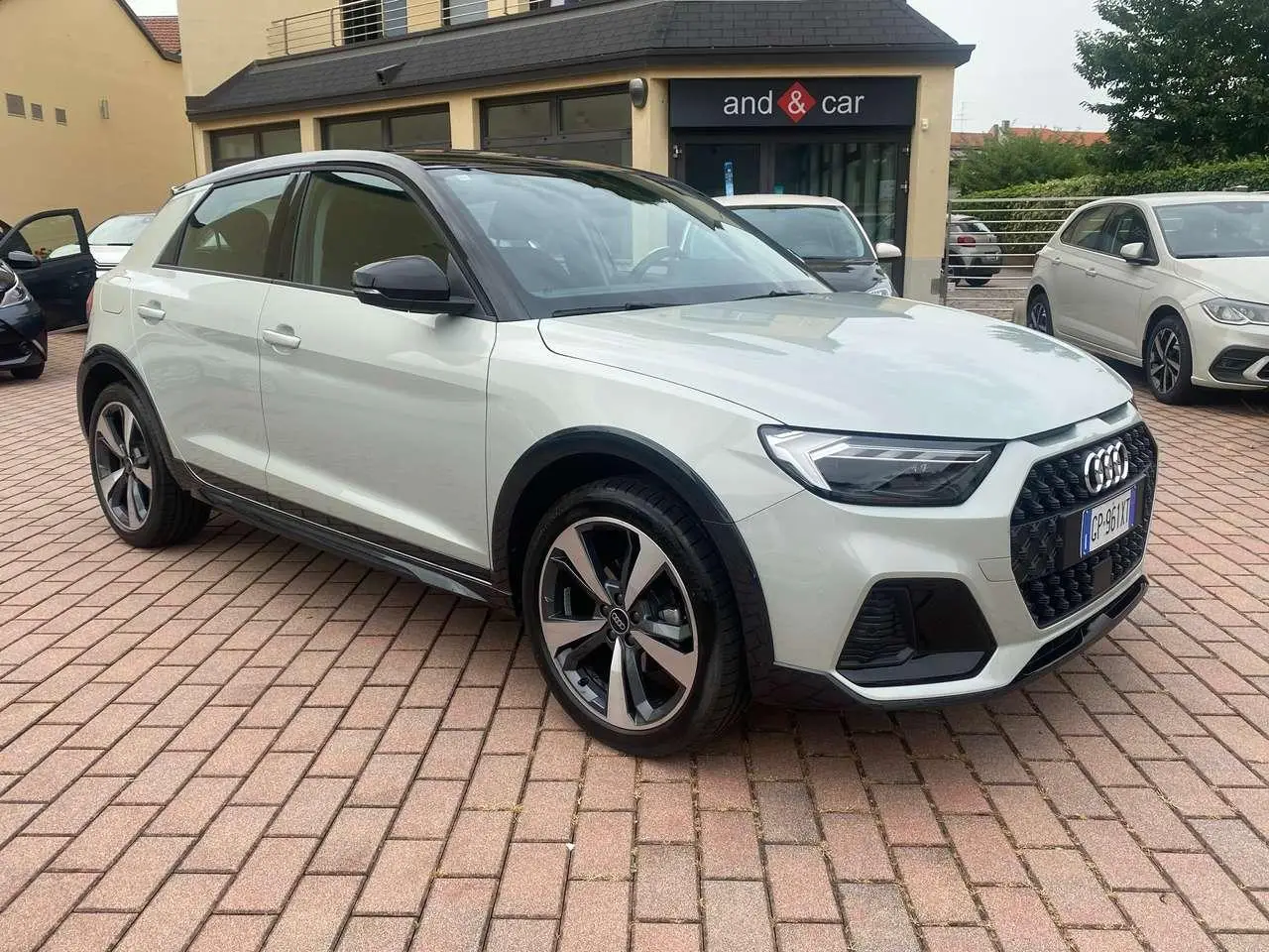 Photo 1 : Audi A1 2023 Petrol