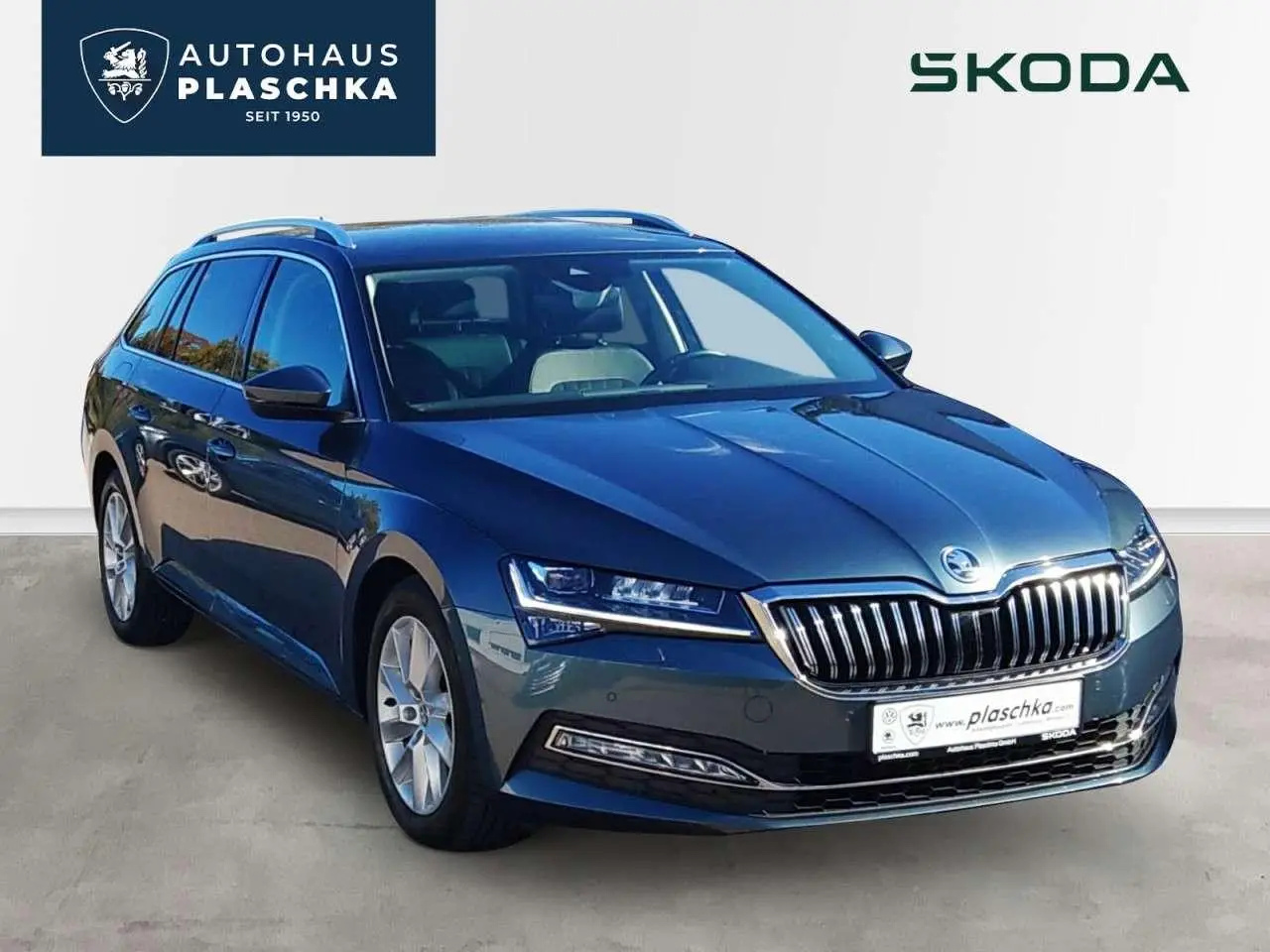 Photo 1 : Skoda Superb 2019 Petrol