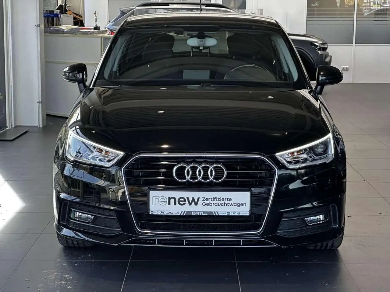 Photo 1 : Audi A1 2016 Petrol