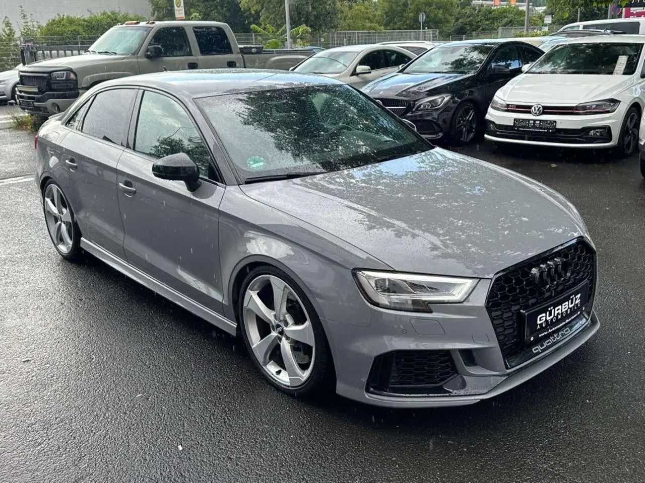 Photo 1 : Audi Rs3 2019 Essence