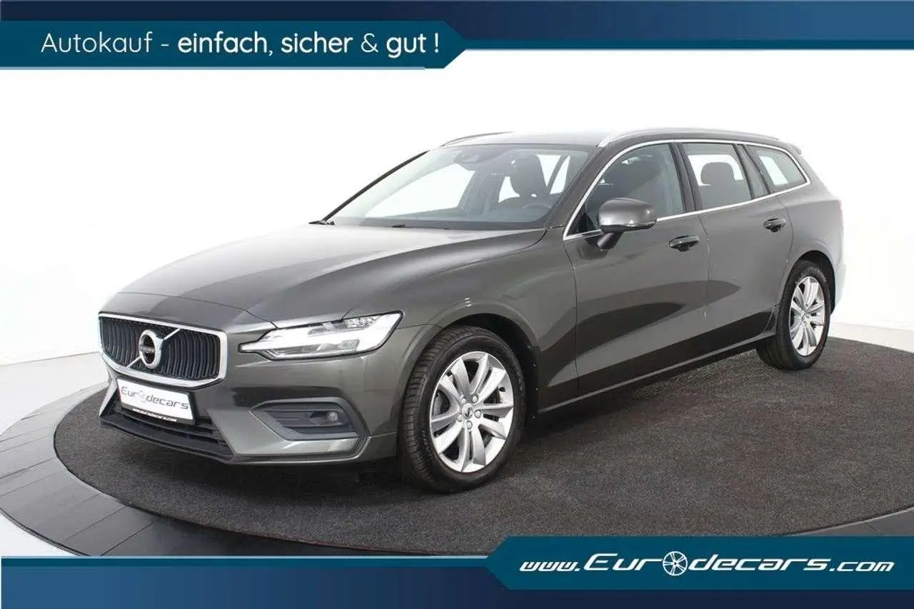 Photo 1 : Volvo V60 2020 Diesel