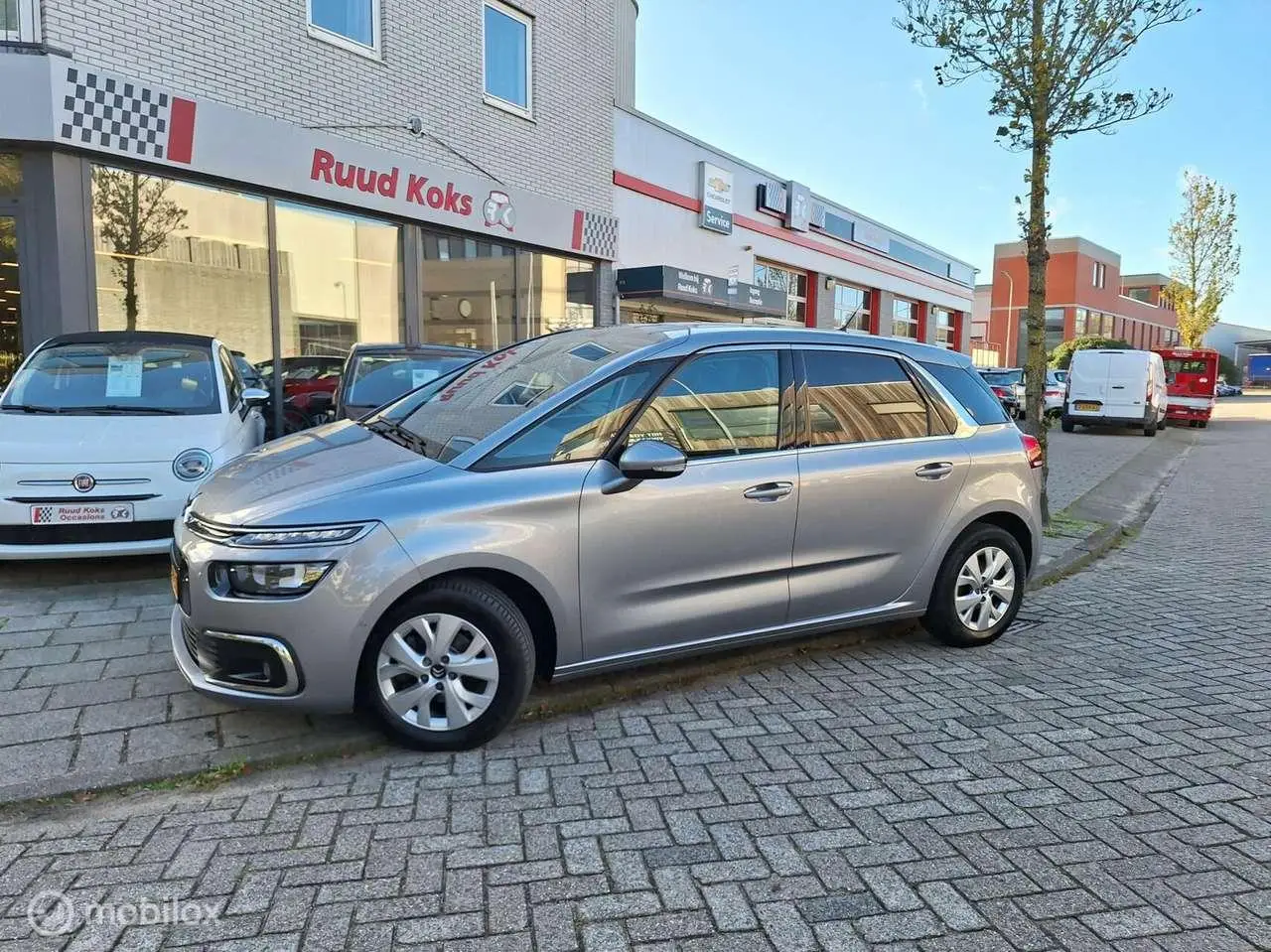 Photo 1 : Citroen C4 2017 Petrol