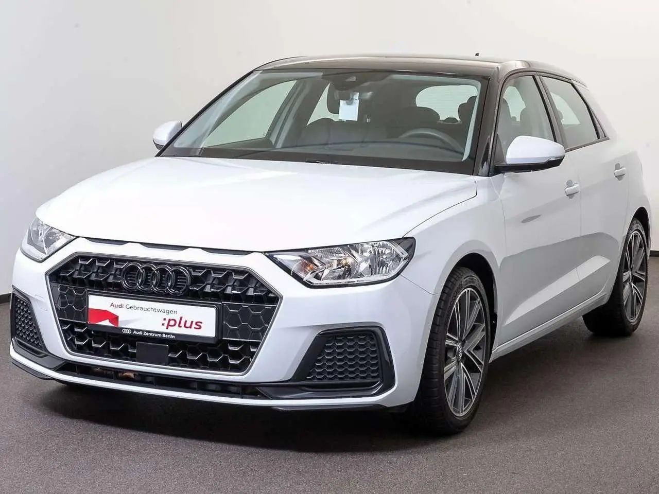 Photo 1 : Audi A1 2020 Essence