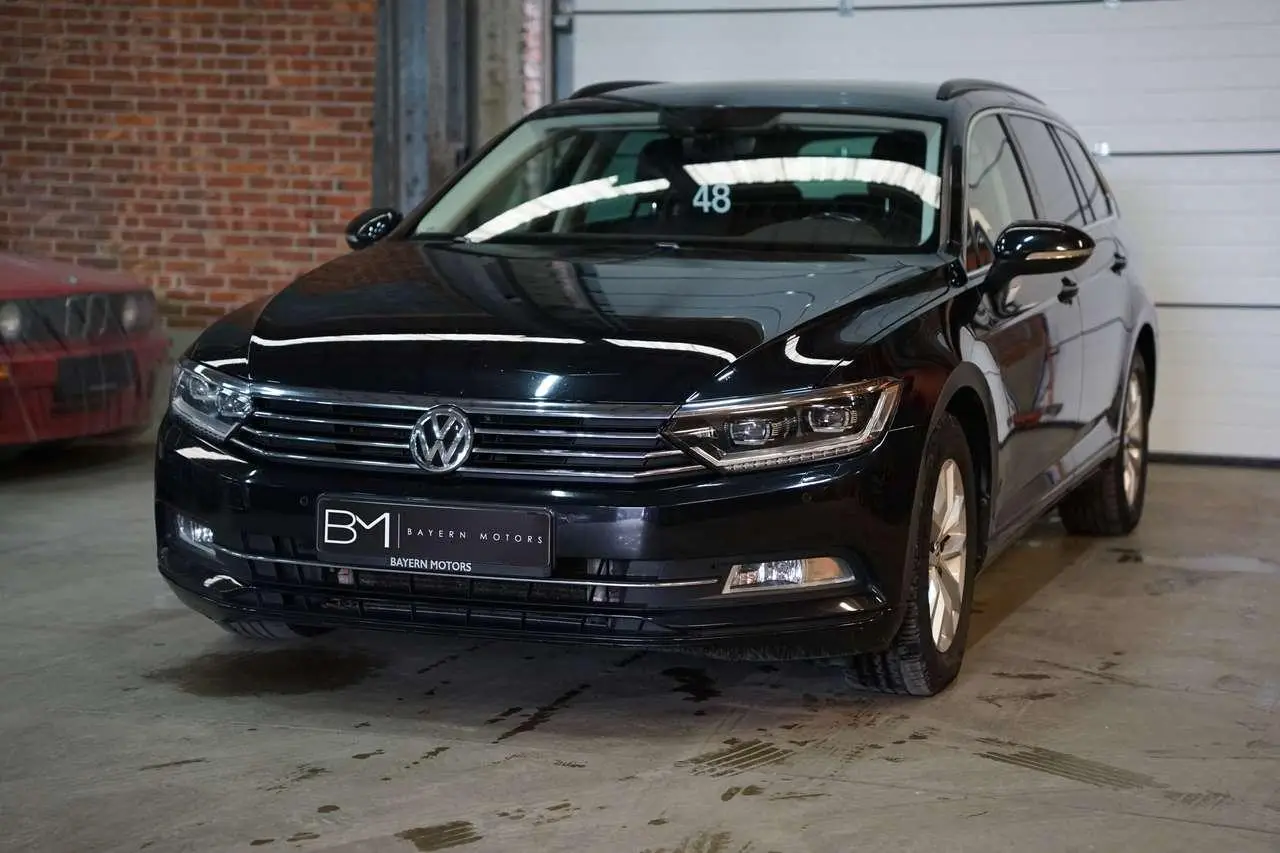 Photo 1 : Volkswagen Passat 2019 Diesel