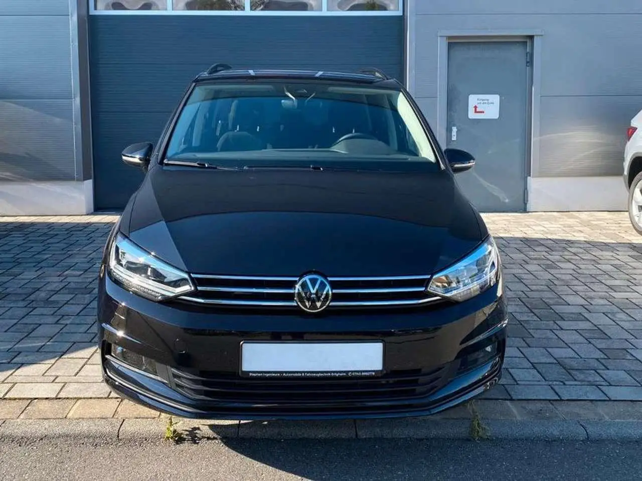 Photo 1 : Volkswagen Touran 2024 Petrol