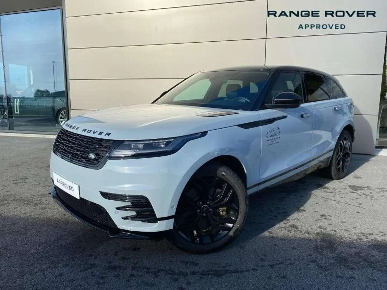 Photo 1 : Land Rover Range Rover Velar 2024 Autres