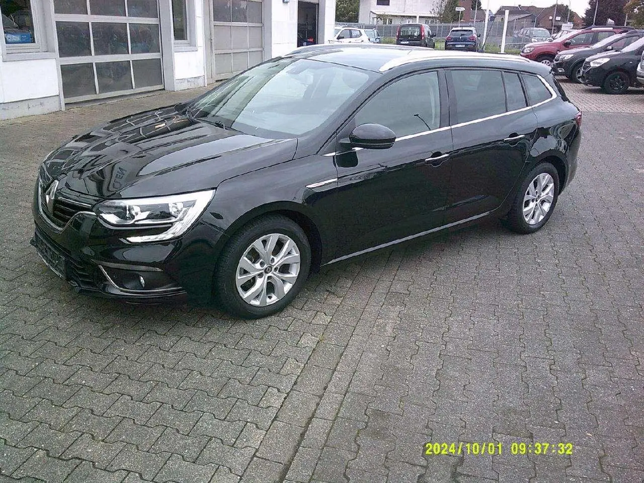 Photo 1 : Renault Megane 2019 Petrol