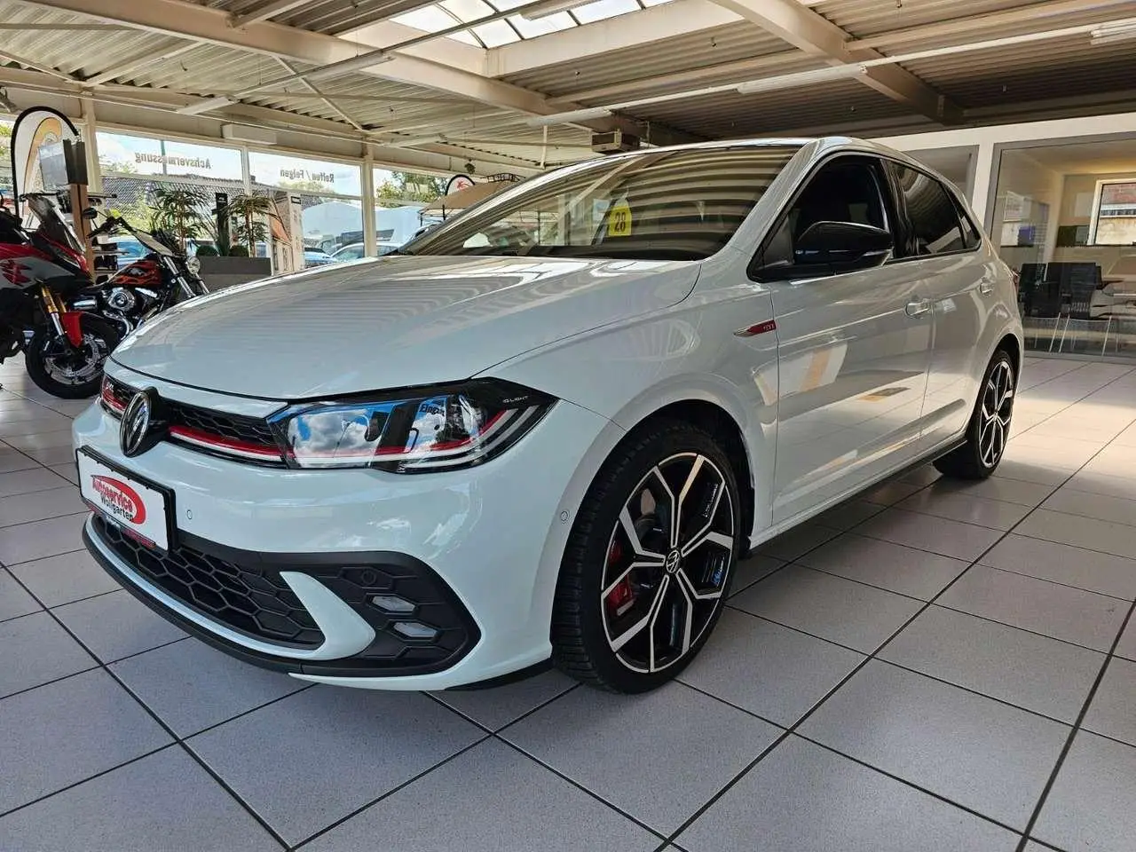 Photo 1 : Volkswagen Polo 2023 Essence