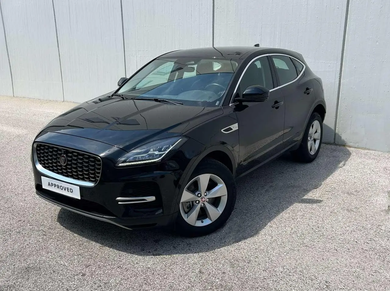 Photo 1 : Jaguar E-pace 2021 Diesel