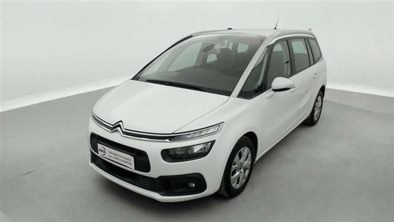 Photo 1 : Citroen C4 2019 Essence