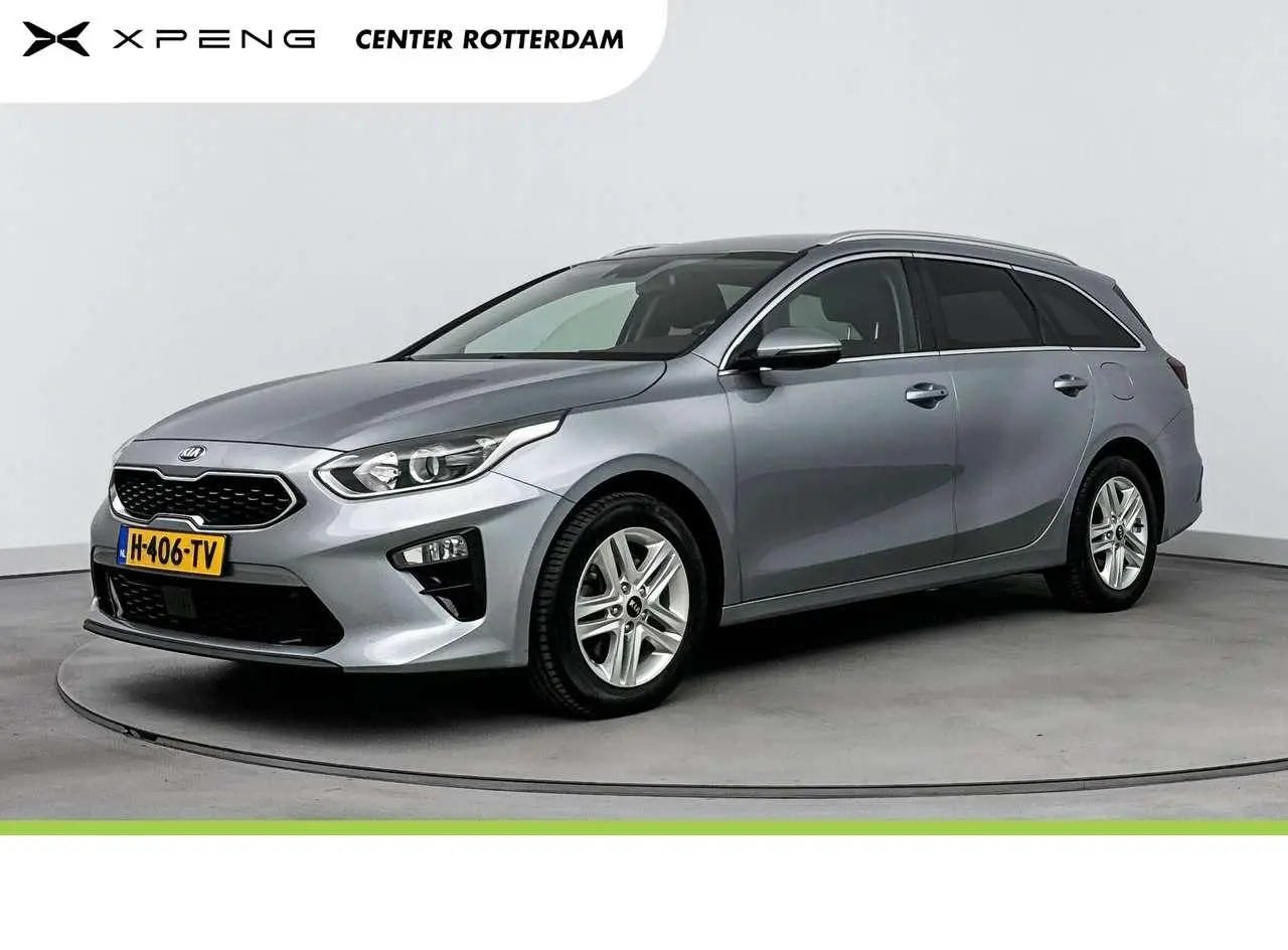 Photo 1 : Kia Ceed 2020 Petrol