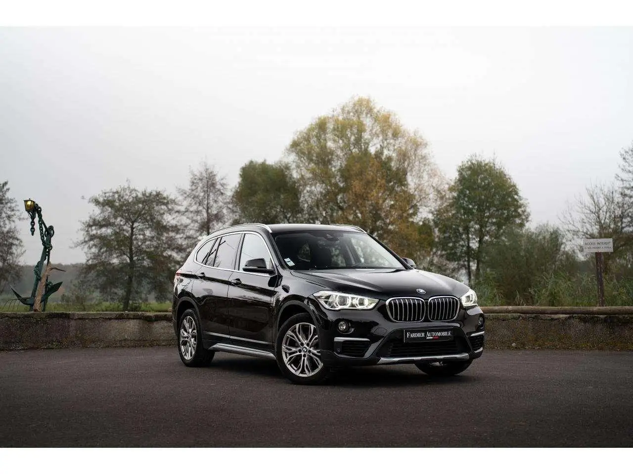 Photo 1 : Bmw X1 2019 Petrol