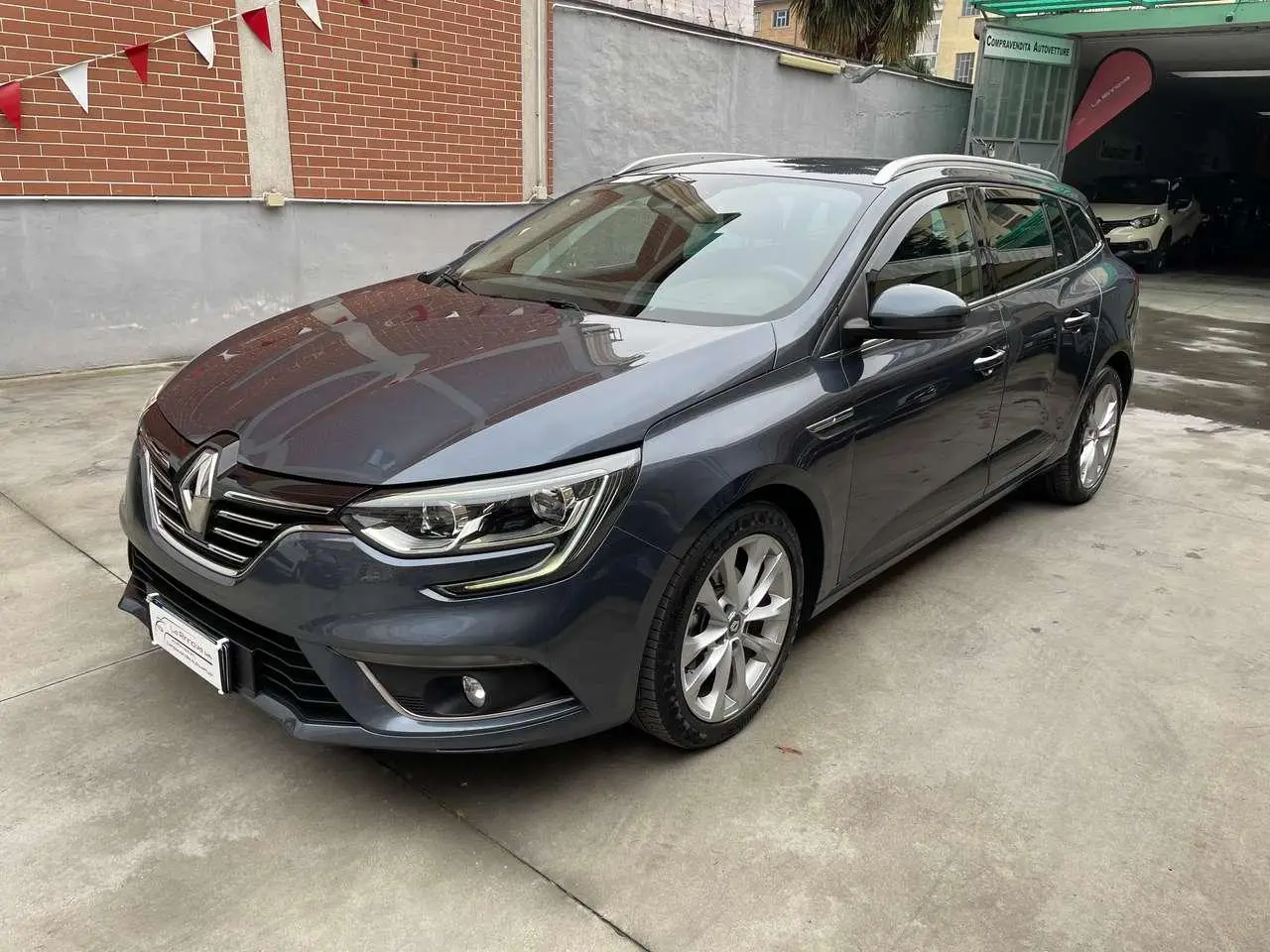 Photo 1 : Renault Megane 2018 Diesel