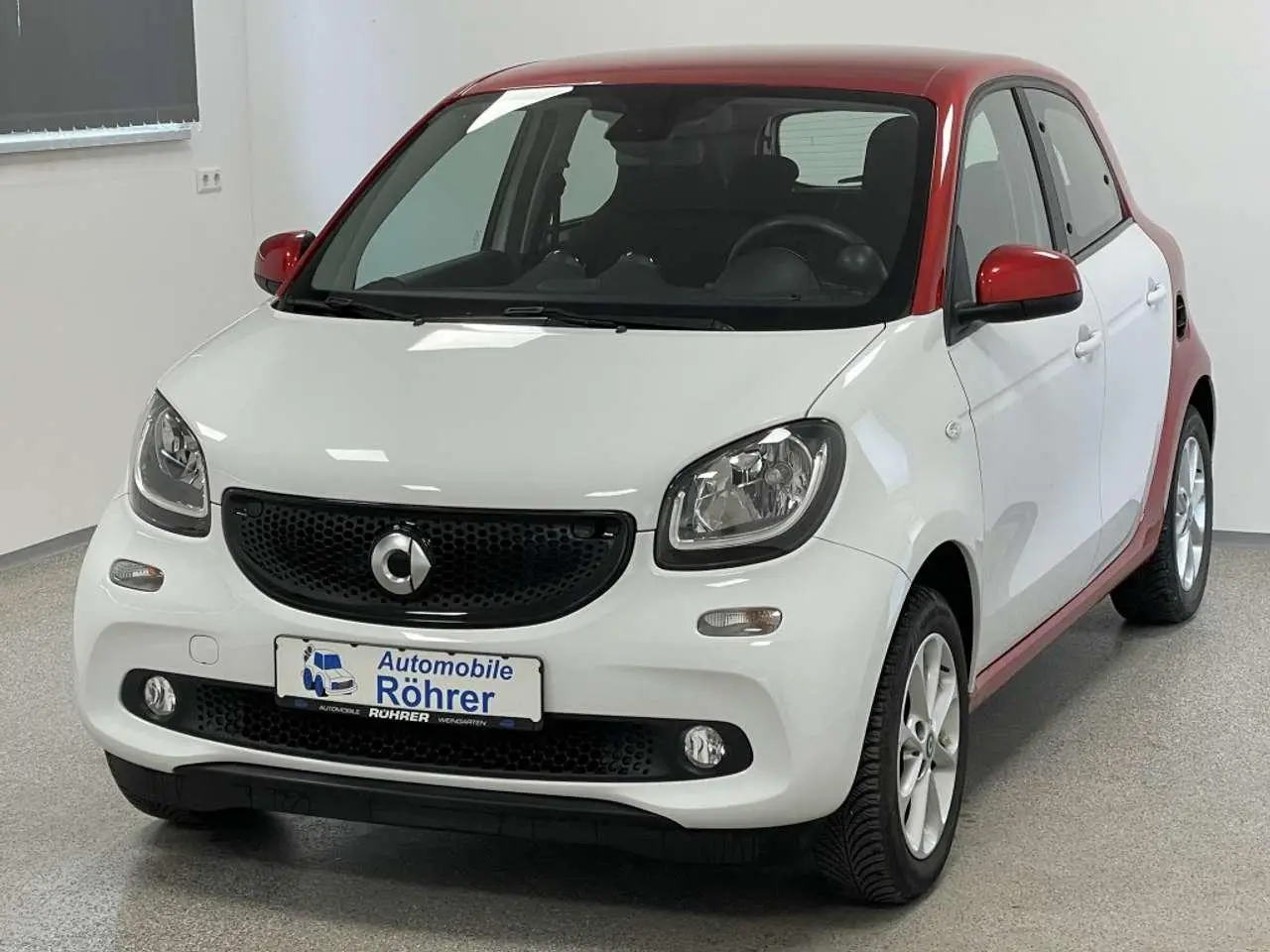 Photo 1 : Smart Forfour 2018 Essence