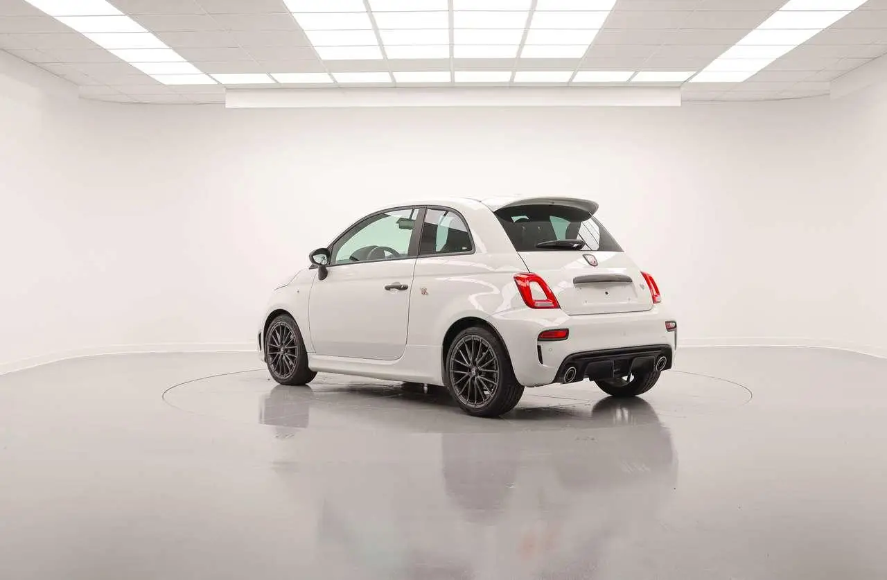 Photo 1 : Abarth 595 2023 Petrol