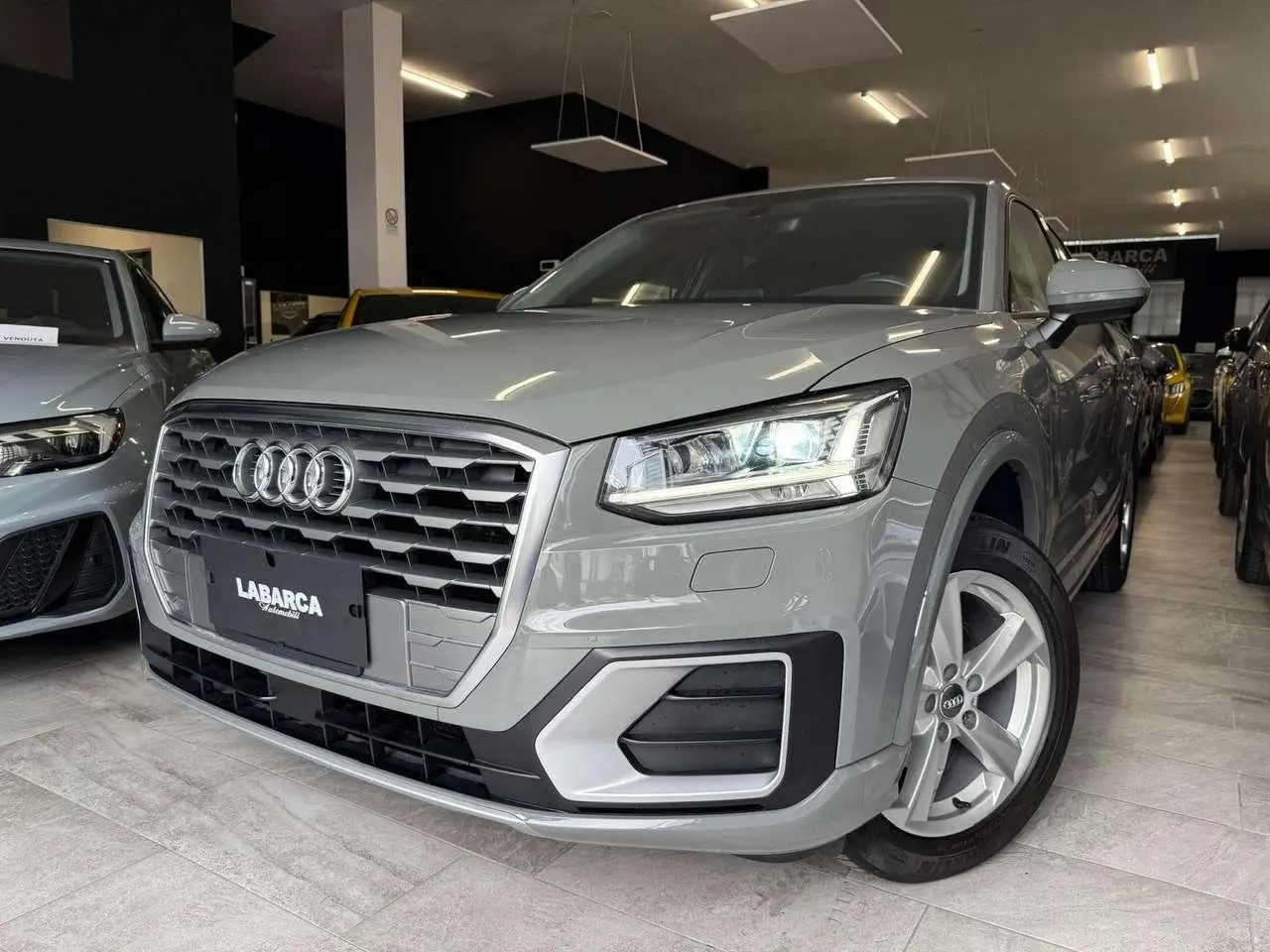 Photo 1 : Audi Q2 2020 Petrol