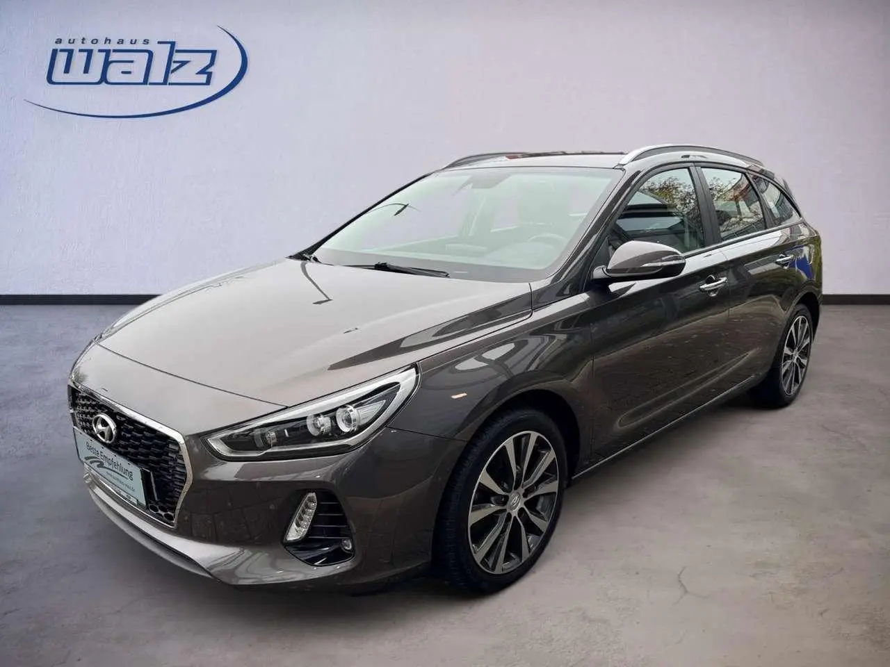 Photo 1 : Hyundai I30 2017 Petrol